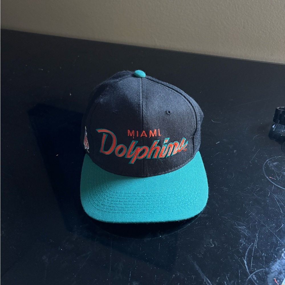 Sport specialties 90’s Miami dolphins hat